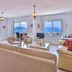 Penthouse Soveda Ii *
