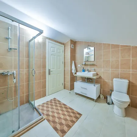 Penthouse Soveda Ii 卡斯